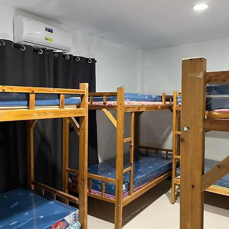 L'Pad Place Mandaluyong Екстер'єр фото